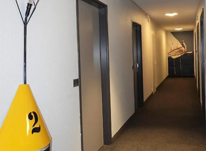 The Originals Boutique, Admiral's, 3*