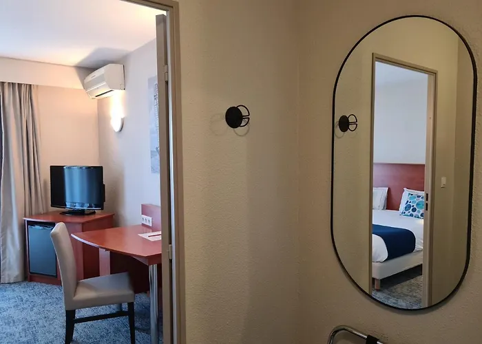 Hotel The Originals Boutique, Admiral's, 3*