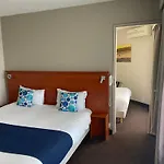 Hotel The Originals Boutique, Admiral's,