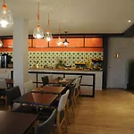 The Originals Boutique, Admiral's,