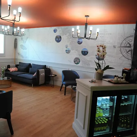 Hotel The Originals Boutique, Admiral's, 3*