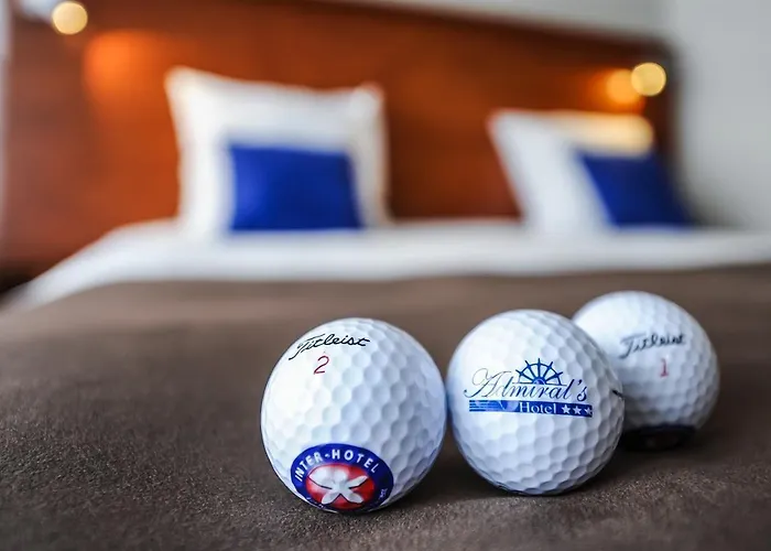 Hotel The Originals Boutique, Admiral's,