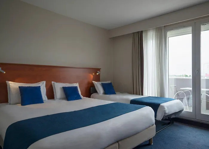 Hotel The Originals Boutique, Admiral's, 3*